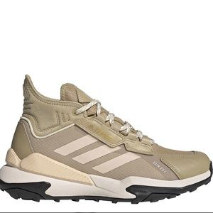 NWT Men’s Hiking Boots- Adidas Terrex HyperBlue Hiking Shoes - Size 10